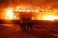 В Москве из-за пожара в общежитии эвакуировали 150 человек В Москве из-за пожара в общежитии эвакуировали 150 человек