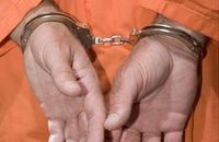 В Санкт-Петербурге мужчина три года избивал и насиловал свою малолетнюю дочь В Санкт-Петербурге мужчина три года избивал и насиловал свою малолетнюю дочь